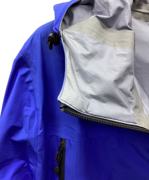 X-LARGE（エクストララージ）X-LARGE (エクストララージ) LOGO 3LAYER JACKET ブルー サイズ:Mの古着・服飾アイテム