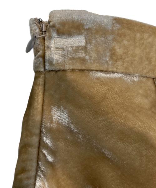 CLANE（クラネ）CLANE (クラネ) VELVET SKIRT ベージュの古着・服飾アイテム