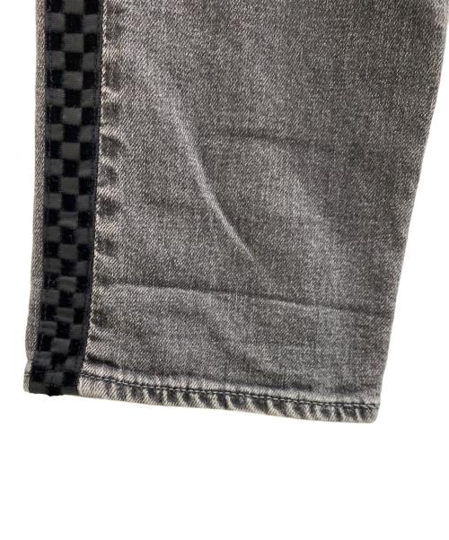 ONE GRAVITY（ワングラヴィティ）ONE GRAVITY (ワングラヴィティ) デニムパンツ ブラック サイズ:Lの古着・服飾アイテム