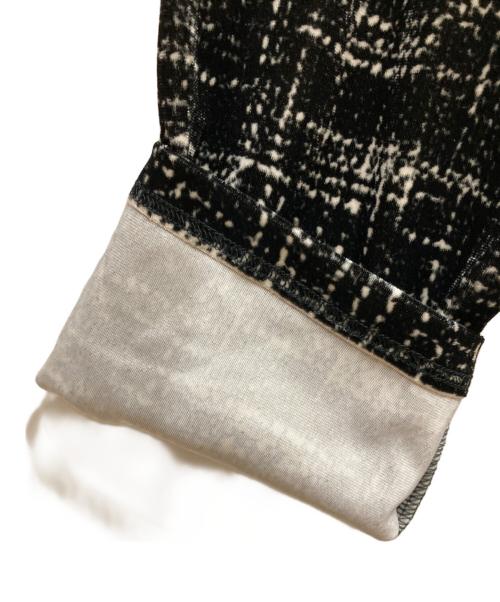 MARINA SPORT MARINA RINALDI（マリナスポーツ マリナリナルディ）MARINA SPORT MARINA RINALDI (マリナスポーツ マリナリナルディ) ベロアカットソー ブラック×ホワイト サイズ:Mの古着・服飾アイテム