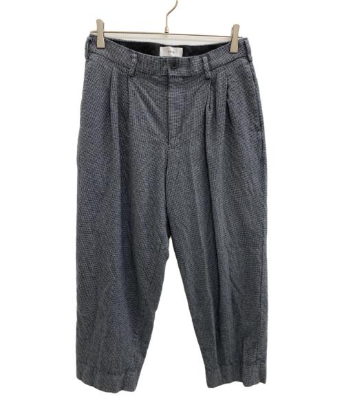 MARKA（マーカ）MARKA (マーカ) 2TUCK COCOON FIT グレー サイズ:SIZE 1の古着・服飾アイテム