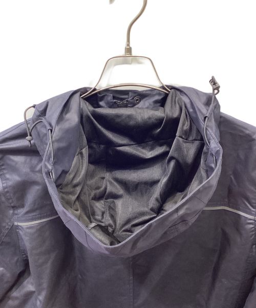 narifuri（ナリフリ）narifuri (ナリフリ) サイドスプリットハーフコート ネイビー サイズ:Sの古着・服飾アイテム