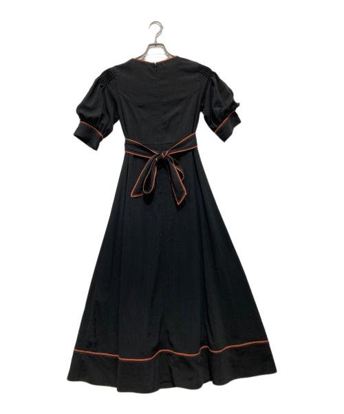 Lily Brown（リリーブラウン）Lily Brown (リリーブラウン) カラーパイピングロングワンピース ブラック サイズ:Fの古着・服飾アイテム