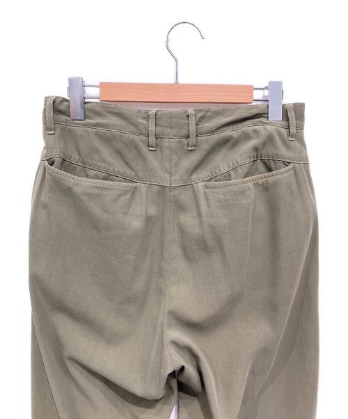 FARAH（ファーラー）FARAH (ファーラー) Two-tuck Wide Tapered Pants カーキ サイズ:30の古着・服飾アイテム