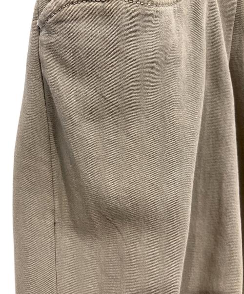 FARAH（ファーラー）FARAH (ファーラー) Two-tuck Wide Tapered Pants カーキ サイズ:30の古着・服飾アイテム