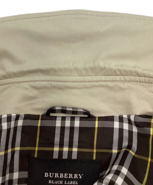 BURBERRY BLACK LABEL（バーバリーブラックレーベル）BURBERRY BLACK LABEL (バーバリーブラックレーベル) ホースマーク メタルボタンマリンコート ベージュ サイズ:Lの古着・服飾アイテム
