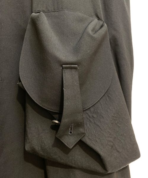 B Yohji Yamamoto（ビーヨウジヤマモト）B Yohji Yamamoto (ビーヨウジヤマモト) ポケットデザインウールギャバジンコート ブラック サイズ:1の古着・服飾アイテム