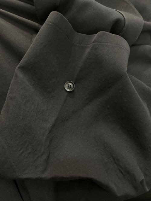 B Yohji Yamamoto（ビーヨウジヤマモト）B Yohji Yamamoto (ビーヨウジヤマモト) ポケットデザインウールギャバジンコート ブラック サイズ:1の古着・服飾アイテム