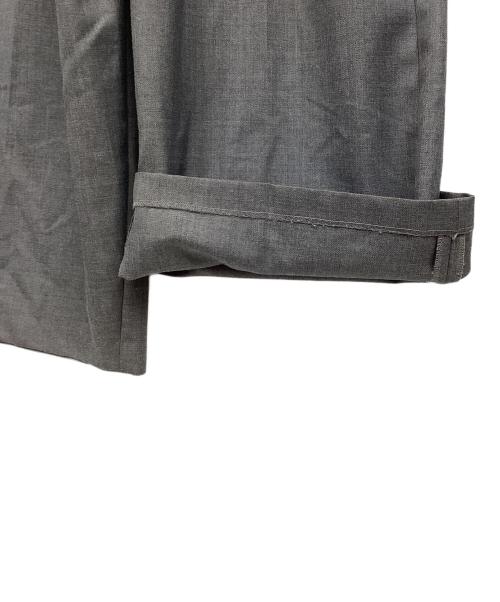 FRAY ID（フレイ アイディー）FRAY ID (フレイ アイディー) ハイウエストアシメワイドパンツ グレーの古着・服飾アイテム