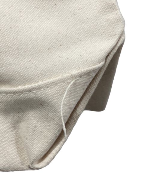 PALMES（PALMES）PALMES (PALMES) キャンバストートバッグ アイボリーの古着・服飾アイテム