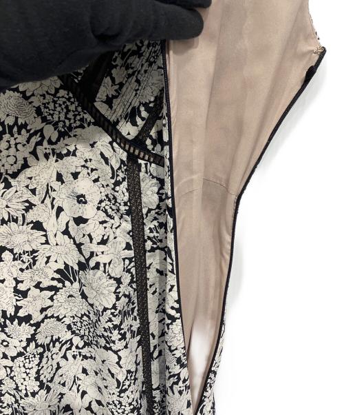 HER LIP TO（ハーリップトゥ）HER LIP TO (ハーリップトゥ) Lace Trimmed Floral Dress ブラック サイズ:Sの古着・服飾アイテム