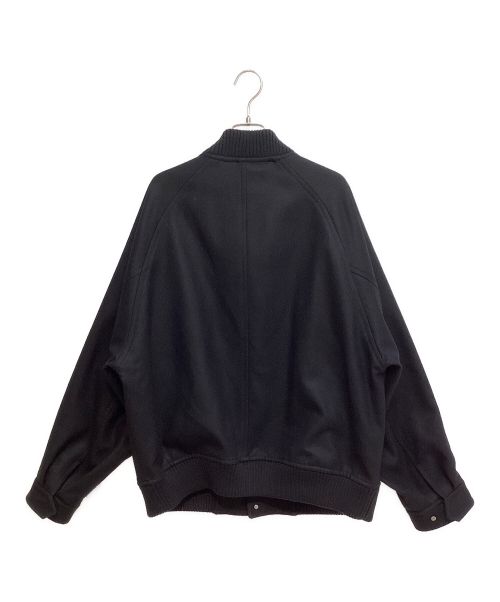 stein（シュタイン）stein (シュタイン) OVERSIZED MELTON STUDIUM JACKET（オーバーサイズドメルトンスタジアムジャケット） ブラック サイズ:Sの古着・服飾アイテム