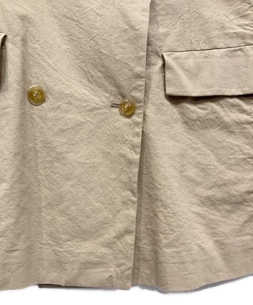 HUMAN WOMAN（ヒューマンウーマン）HUMAN WOMAN (ヒューマンウーマン) ノーカラーダブルジャケット ベージュ サイズ:Mの古着・服飾アイテム