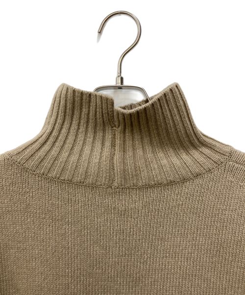 Spick and Span（スピック＆スパン）Spick and Span (スピックアンドスパン) バックスリット タートルネックプルオーバー ベージュ サイズ:Freeの古着・服飾アイテム