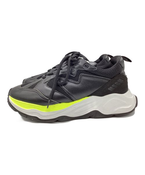 MSGM（エムエスジーエム）MSGM (エムエスジーエム) スニーカー ブラック×ホワイト サイズ:42の古着・服飾アイテム