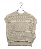CONVERSE TOKYOコンバーストウキョウ）の古着「OVER SILHOUETTE CABLE KNIT VEST」｜アイボリー