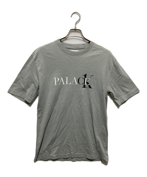 PALACE（パレス）PALACE (パレス) Calvin Klein (カルバンクライン) プリントTシャツ / 半袖カットソー グレー サイズ:Sの古着・服飾アイテム