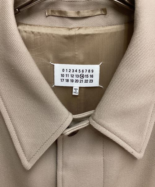 Maison Margiela（メゾンマルジェラ）Maison Margiela (メゾンマルジェラ) 18SS Raglan Sleeve Stencil Collar Coat（ラグランスリーブステンカラーコート） ベージュ サイズ:50の古着・服飾アイテム