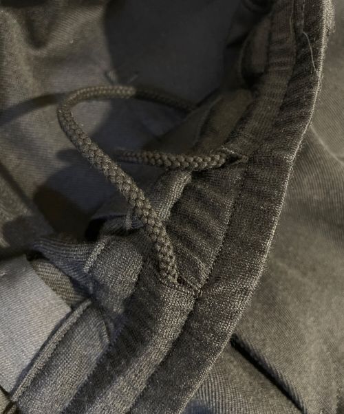 Yohji Yamamoto pour homme（ヨウジヤマモト プールオム）Yohji Yamamoto pour homme (ヨウジヤマモト プールオム) Re ARMY GABARDINE Z-RIB WRAP PANTS ブラック サイズ:1 未使用品の古着・服飾アイテム