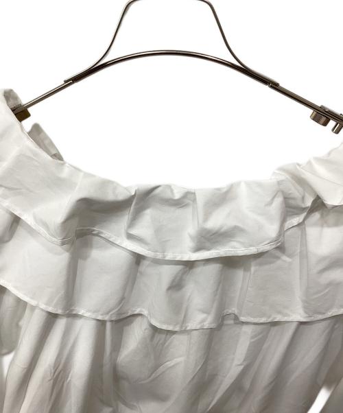 FRAY ID（フレイ アイディー）FRAY ID (フレイ アイディー) ラッフルカラーパフブラウス ホワイト サイズ:ONEの古着・服飾アイテム