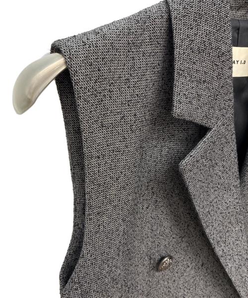 FRAY ID（フレイ アイディー）FRAY ID (フレイ アイディー) ダブルテーラードジレ ブラックの古着・服飾アイテム