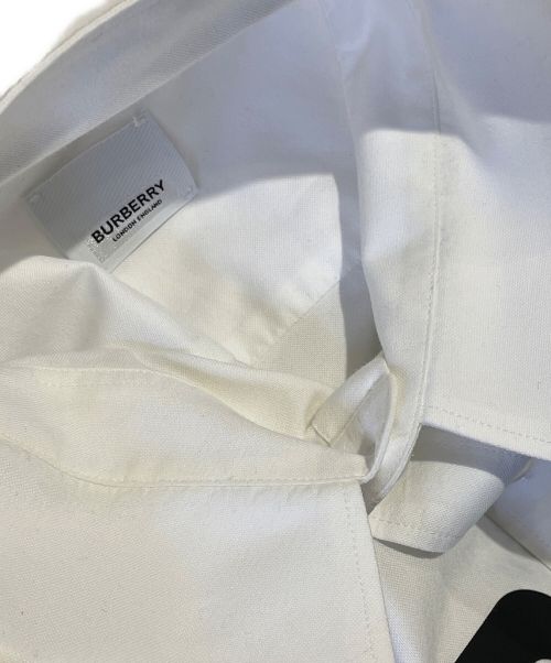 BURBERRY LONDON（バーバリーロンドン）BURBERRY LONDON (バーバリー ロンドン) ホースフェリープリントシャツ ホワイト サイズ:XLの古着・服飾アイテム