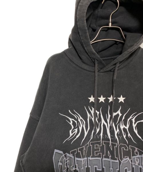 GIVENCHY（ジバンシィ）GIVENCHY (ジバンシィ) LOGO EMBROIDERED DRAWSTRING HOODIE ブラック サイズ:Mの古着・服飾アイテム