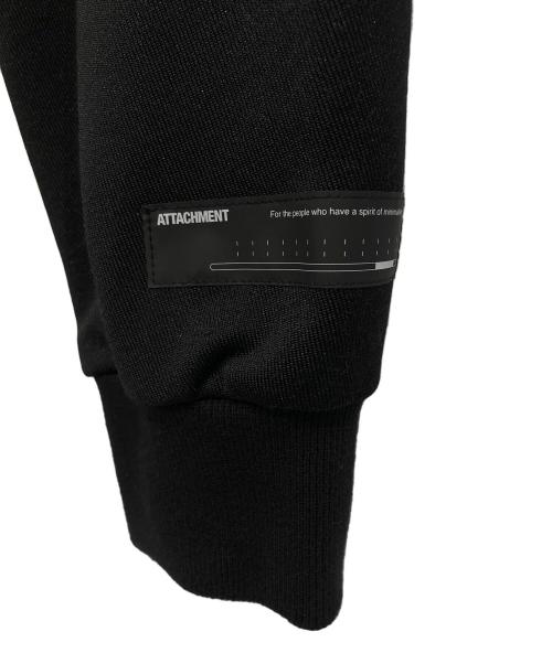 ATTACHMENT（アタッチメント）ATTACHMENT (アタッチメント) CO/PE ブライトフリーストラックパンツ ブラック サイズ:2の古着・服飾アイテム