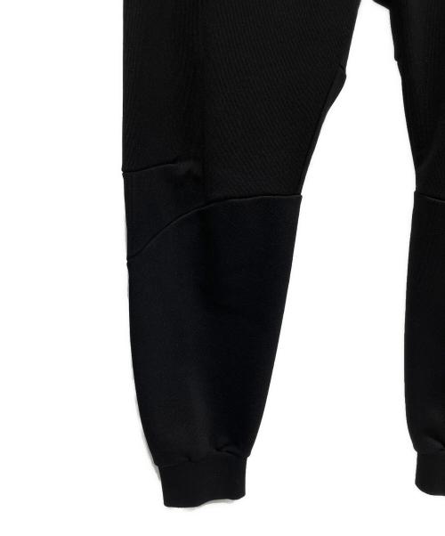ATTACHMENT（アタッチメント）ATTACHMENT (アタッチメント) CO/PE ブライトフリーストラックパンツ ブラック サイズ:2の古着・服飾アイテム
