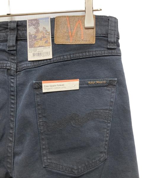 NUDIE JEANS（ヌーディー・ジーンズ）NUDIE JEANS (ヌーディー・ジーンズ) デニムパンツ ブラック サイズ:W30 未使用品の古着・服飾アイテム