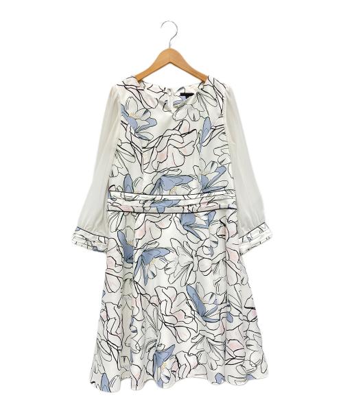 TO BE CHIC（トゥービーシック）TO BE CHIC (トゥービーシック) ラインフラワープリントドレス ホワイト サイズ:42の古着・服飾アイテム