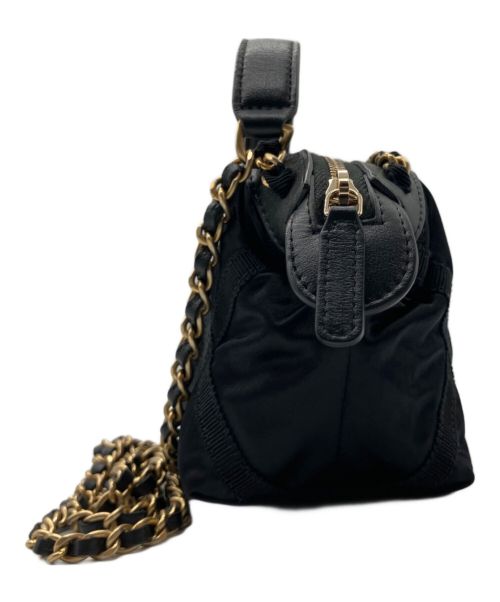 CHANEL（シャネル）CHANEL (シャネル) ミニチェーンショルダーバッグ ブラックの古着・服飾アイテム