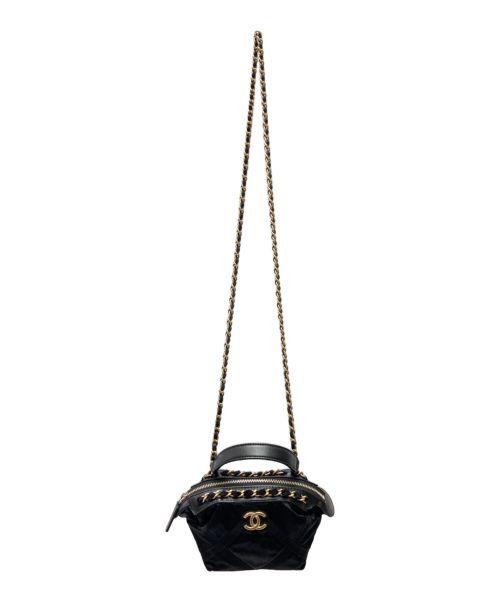 CHANEL（シャネル）CHANEL (シャネル) ミニチェーンショルダーバッグ ブラックの古着・服飾アイテム