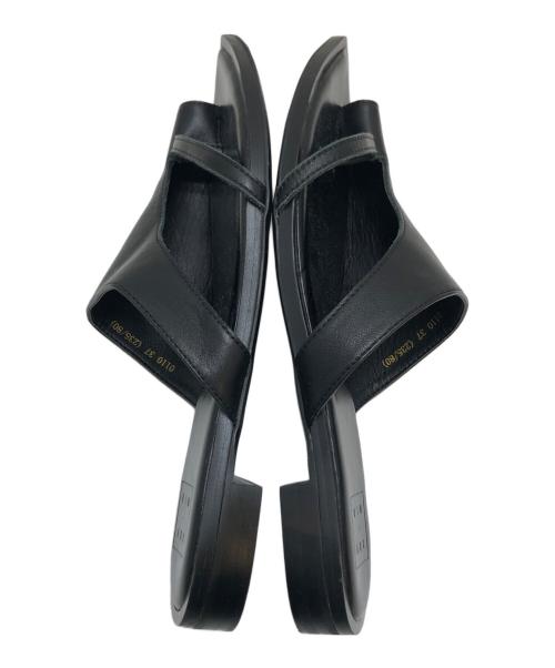 RIM.ARK（リムアーク）RIM.ARK (リムアーク) Thumb cover sandal ブラック サイズ:37の古着・服飾アイテム
