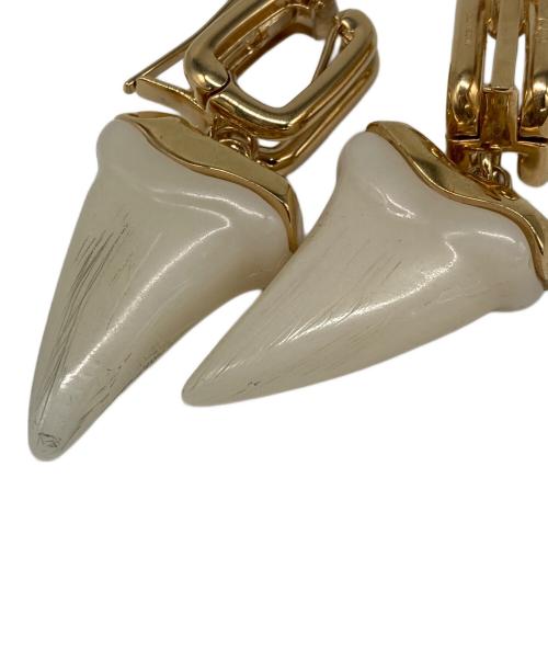 Chloe（クロエ）Chloe (クロエ) イヤリング ホワイトの古着・服飾アイテム