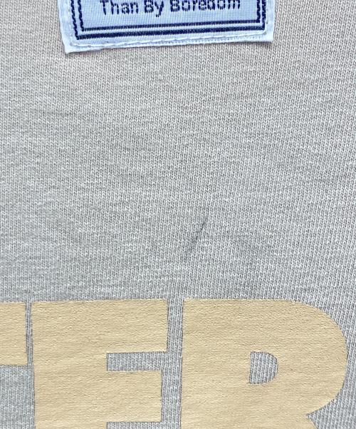 YSTRDY'S TMRRW（イエスタデイズトゥモロウ）YSTRDY'S TMRRW (イエスタデイズトゥモロウ) BAGGY TEE カーキ サイズ:Mの古着・服飾アイテム