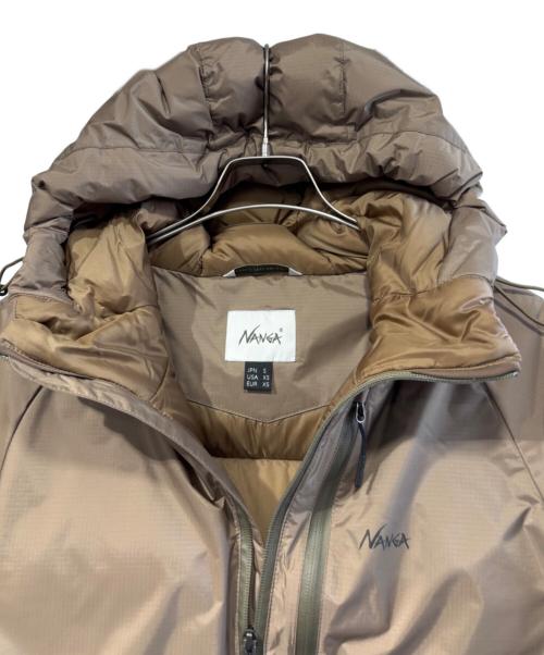 NANGA（ナンガ）NANGA (ナンガ) AURORA DOWN JACKET ベージュ サイズ:Sの古着・服飾アイテム