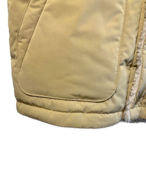 Patagonia（パタゴニア）Patagonia (パタゴニア) Reversible Bivy Down ベージュ サイズ:Sの古着・服飾アイテム