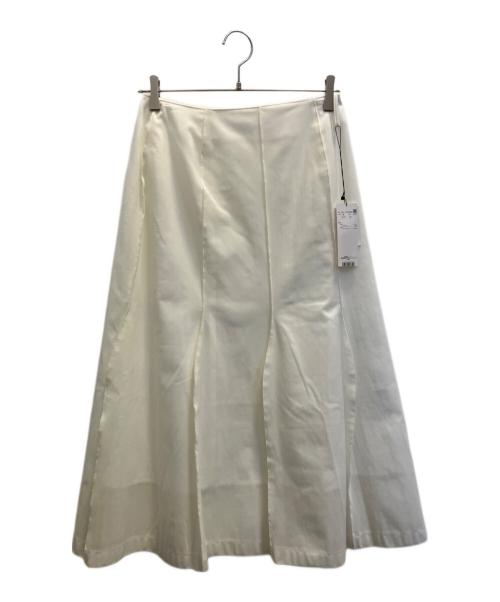 ADORE（アドーア）ADORE (アドーア) ハイテンションメッシュスカート ホワイト サイズ:SIZE 36の古着・服飾アイテム