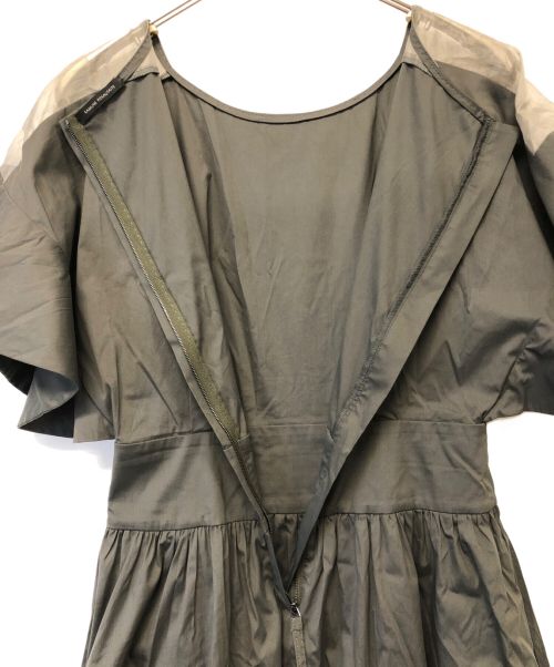RAMUNE PIEKAUTAITE（ラムネ ピーカウタイト）RAMUNE PIEKAUTAITE (ラムネ ピーカウタイト) 異素材切替ワンピース カーキ サイズ:SIZE 38の古着・服飾アイテム