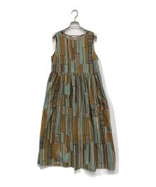 LE GLAZIK（ル グラジック）の古着「バティック スリーブレスワンピース」｜カーキ