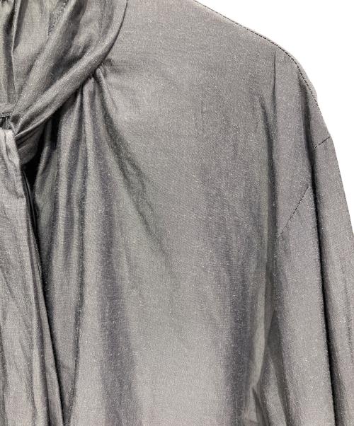 FRAY ID（フレイ アイディー）FRAY ID (フレイ アイディー) ソフトリボンタイブラウス グレー サイズ:Freeの古着・服飾アイテム