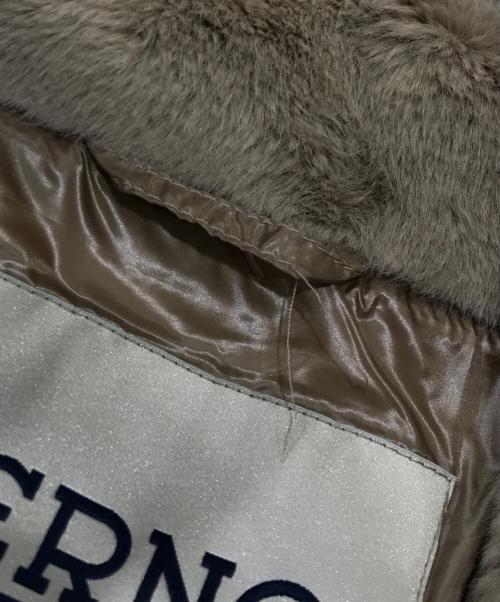 HERNO（ヘルノ）HERNO (ヘルノ) エコファーダウンジャケット ベージュ サイズ:38の古着・服飾アイテム