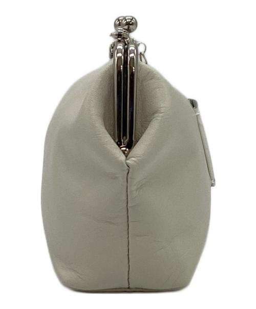 beautiful people（ビューティフルピープル）beautiful people (ビューティフルピープル) oblong clasp pouch ホワイトの古着・服飾アイテム