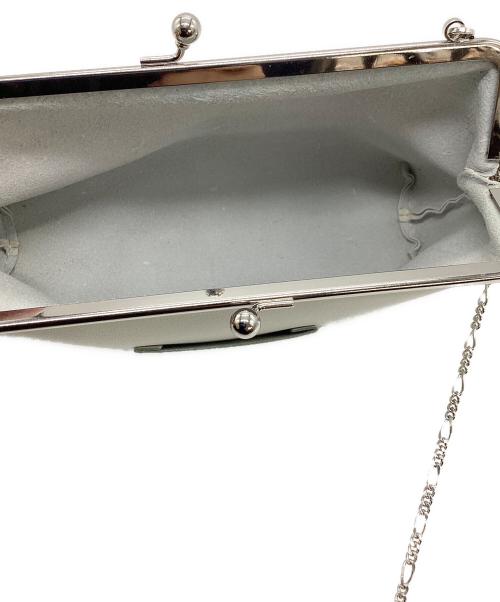 beautiful people（ビューティフルピープル）beautiful people (ビューティフルピープル) oblong clasp pouch ホワイトの古着・服飾アイテム