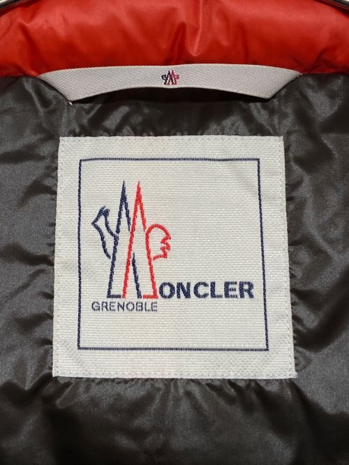 MONCLER GRENOBLE（モンクレール グルノーブル）MONCLER GRENOBLE (モンクレール グルノーブル) Kostemberg/ダウンベスト オレンジ サイズ:3の古着・服飾アイテム