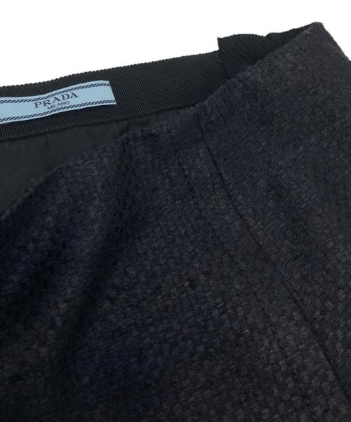 PRADA（プラダ）PRADA (プラダ) スカート ブラック サイズ:38の古着・服飾アイテム