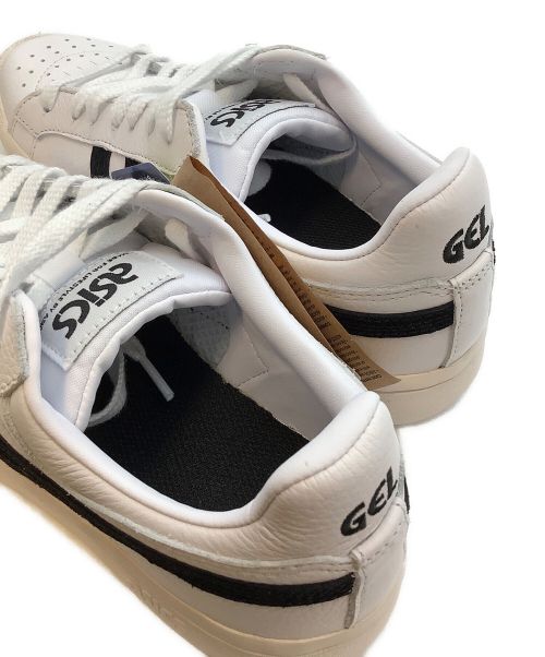 asics（アシックス）asics (アシックス) スニーカー ホワイト サイズ:23の古着・服飾アイテム