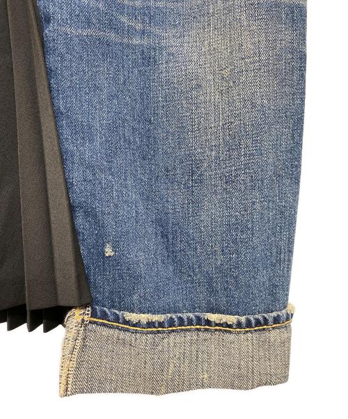 JUNYA WATANABE COMME des GARCONS（ジュンヤワタナベ コムデギャルソン）JUNYA WATANABE COMME des GARCONS (ジュンヤワタナベ コムデギャルソン) LEVI'S (リーバイス) AD2021 再構築プリーツレイヤードデニムパンツ インディゴ サイズ:Sの古着・服飾アイテム