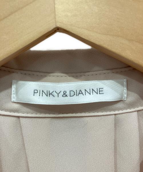 Pinky & Dianne（ピンキーアンドダイアン）Pinky & Dianne (ピンキーアンドダイアン) バイカラータイブラウス ベージュ サイズ:38の古着・服飾アイテム